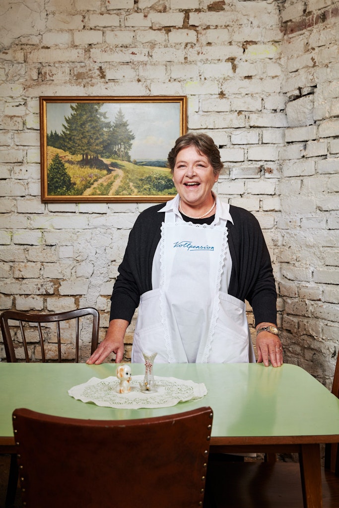 Frau Kathrin, baking grandmother at Vollpension Vienna since 2017