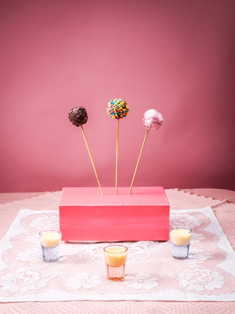 Punschschnitten-Cake-Pops